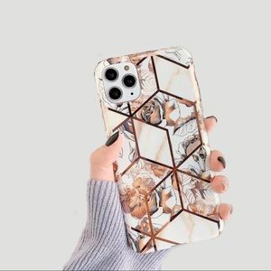 Champagne Gold iPhone 11/11Pro/11ProMax Case